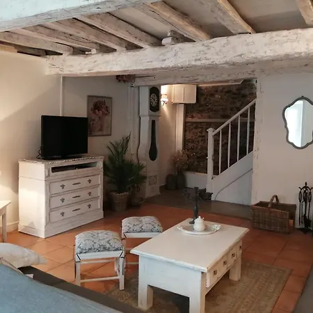 Bel Ostal 4 à 6 Personnes Casa de Férias Izaourt