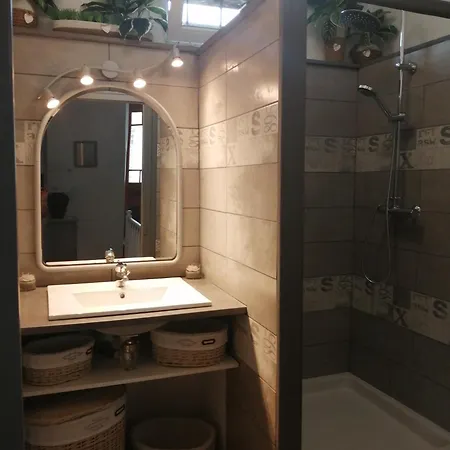 Casa de Férias Bel Ostal 4 à 6 Personnes Izaourt